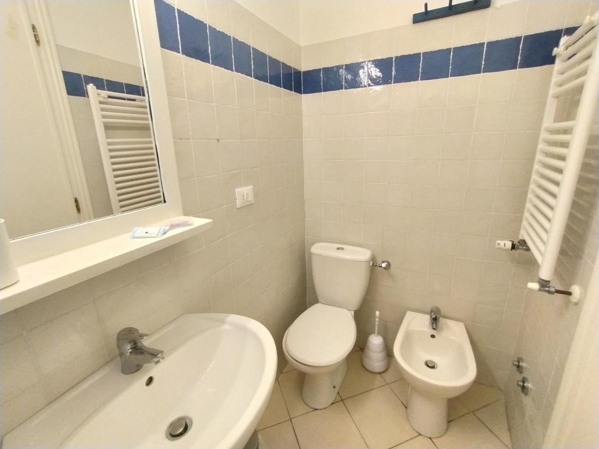 DOROTHEA HOUSE - Check in at Via Garibaldi n 104 Apartment Levanto Bagian luar foto